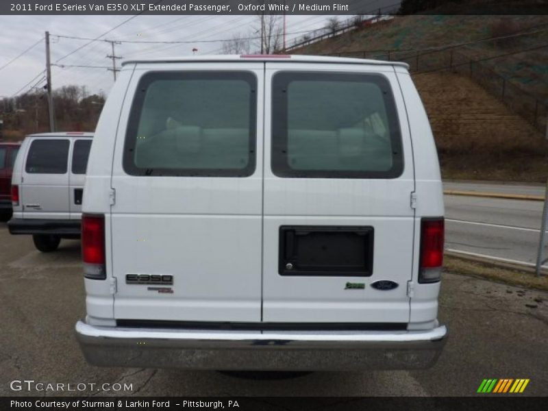Oxford White / Medium Flint 2011 Ford E Series Van E350 XLT Extended Passenger