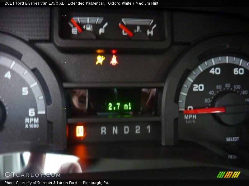 Oxford White / Medium Flint 2011 Ford E Series Van E350 XLT Extended Passenger