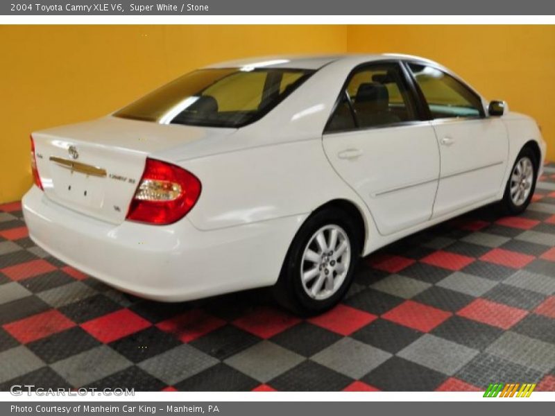 Super White / Stone 2004 Toyota Camry XLE V6