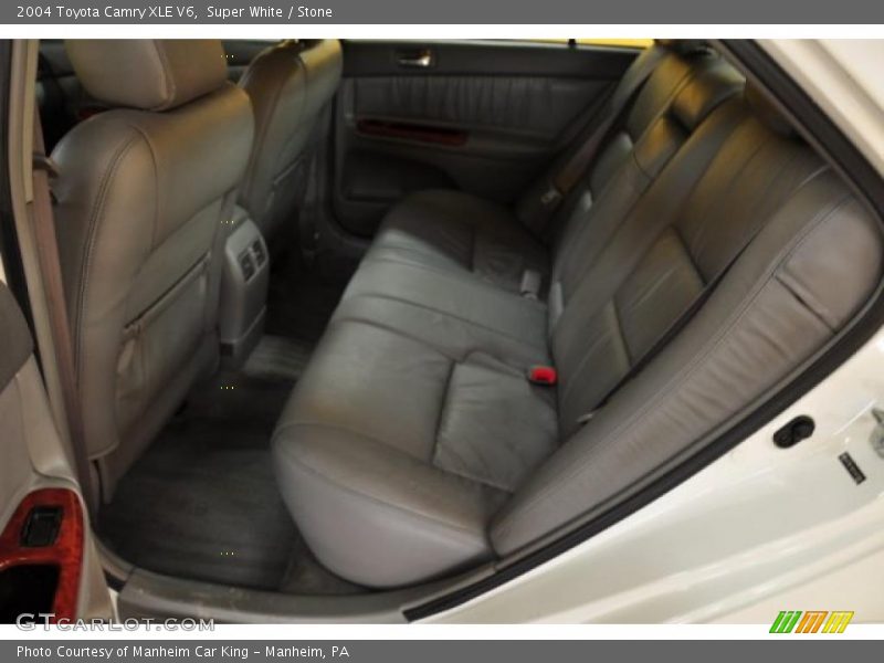 Super White / Stone 2004 Toyota Camry XLE V6