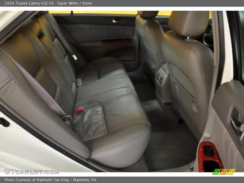 Super White / Stone 2004 Toyota Camry XLE V6