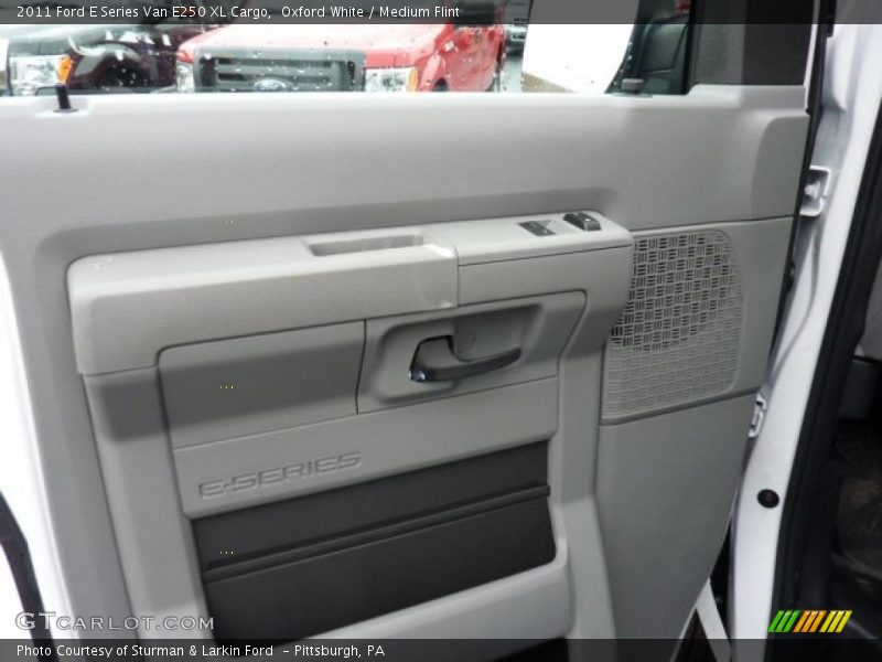 Oxford White / Medium Flint 2011 Ford E Series Van E250 XL Cargo