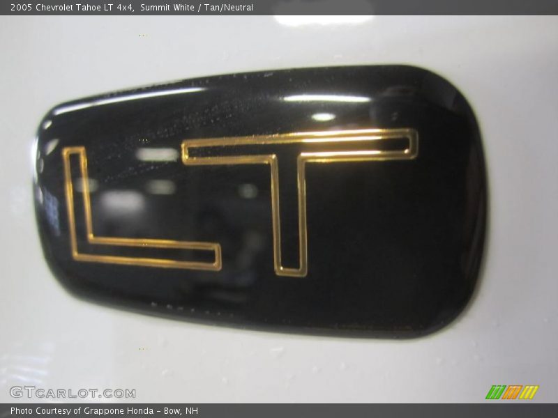 Summit White / Tan/Neutral 2005 Chevrolet Tahoe LT 4x4