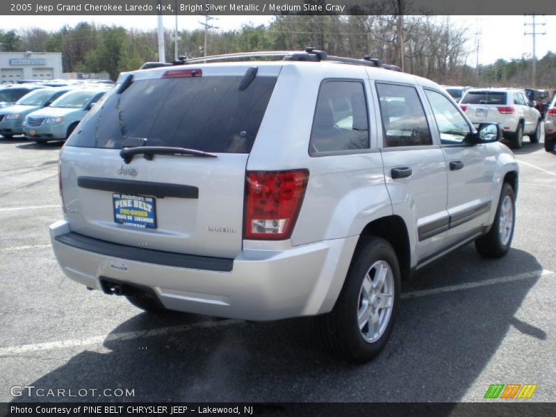 Bright Silver Metallic / Medium Slate Gray 2005 Jeep Grand Cherokee Laredo 4x4