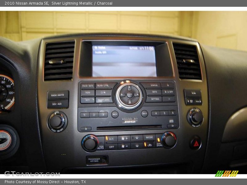 Silver Lightning Metallic / Charcoal 2010 Nissan Armada SE