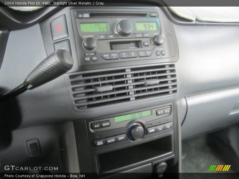 Starlight Silver Metallic / Gray 2004 Honda Pilot EX 4WD