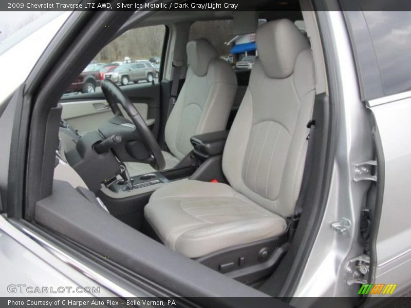 Silver Ice Metallic / Dark Gray/Light Gray 2009 Chevrolet Traverse LTZ AWD