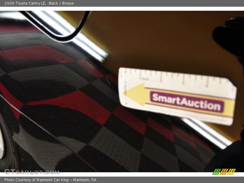 Black / Bisque 2009 Toyota Camry LE