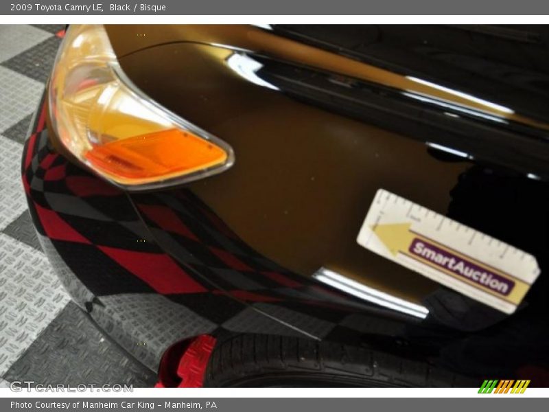 Black / Bisque 2009 Toyota Camry LE