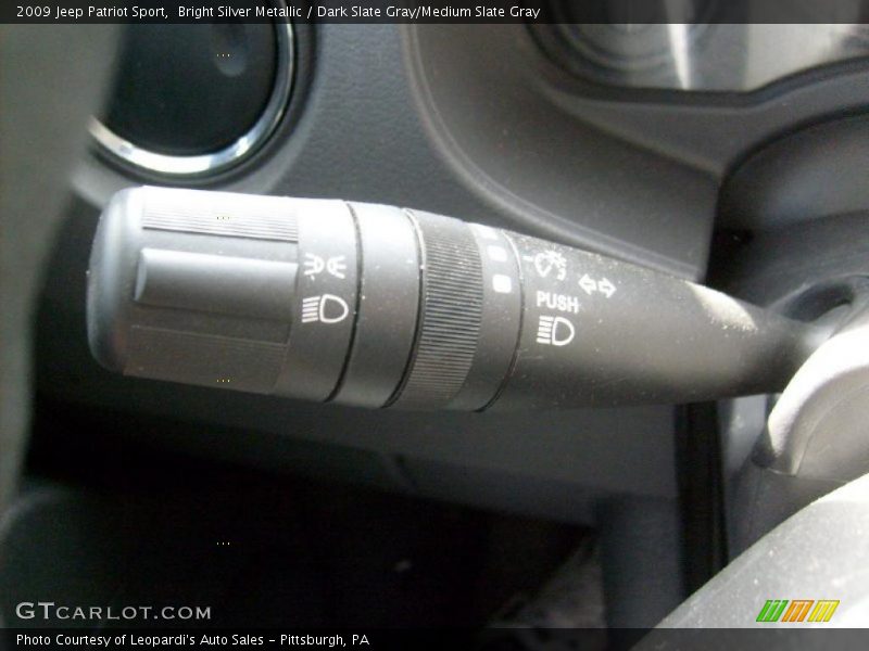 Bright Silver Metallic / Dark Slate Gray/Medium Slate Gray 2009 Jeep Patriot Sport