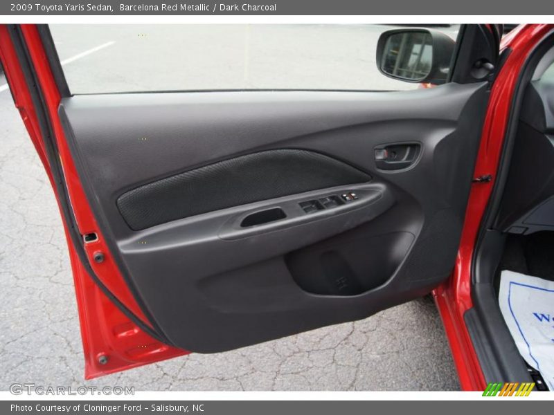 Barcelona Red Metallic / Dark Charcoal 2009 Toyota Yaris Sedan