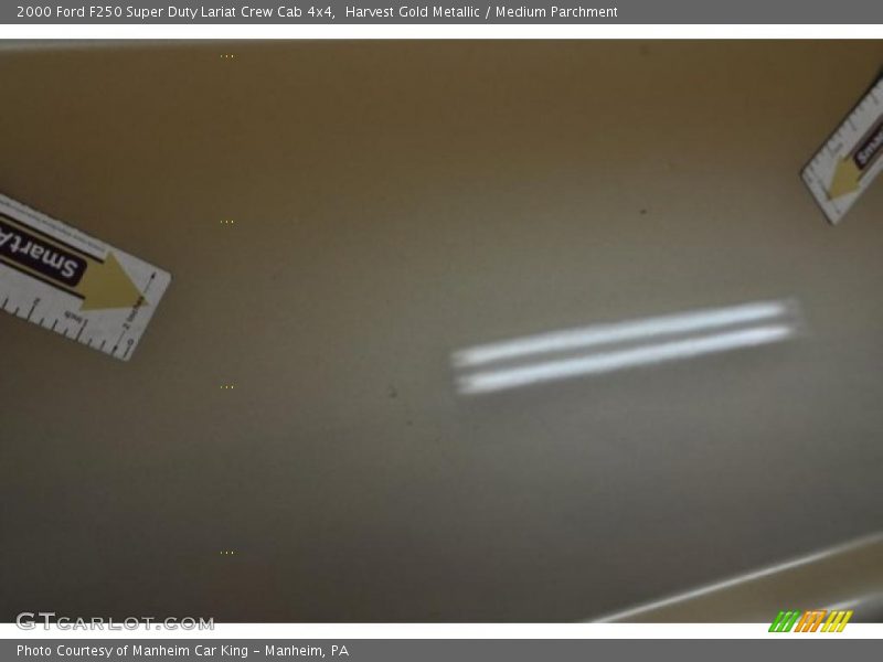 Harvest Gold Metallic / Medium Parchment 2000 Ford F250 Super Duty Lariat Crew Cab 4x4