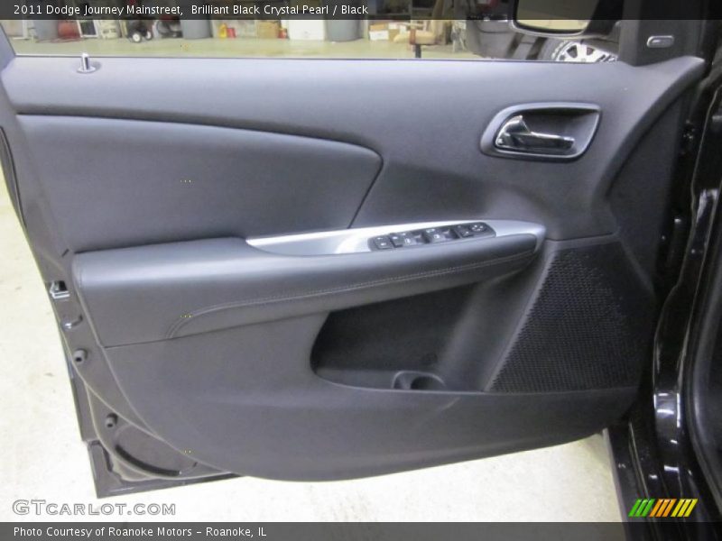 Brilliant Black Crystal Pearl / Black 2011 Dodge Journey Mainstreet