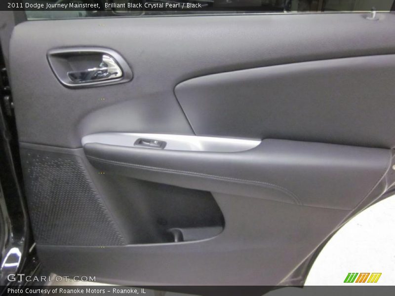 Brilliant Black Crystal Pearl / Black 2011 Dodge Journey Mainstreet