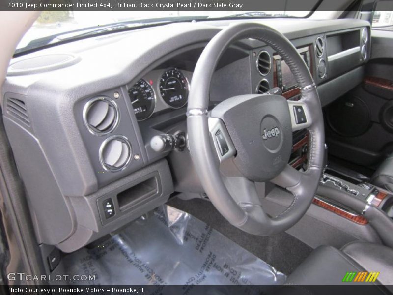  2010 Commander Limited 4x4 Steering Wheel