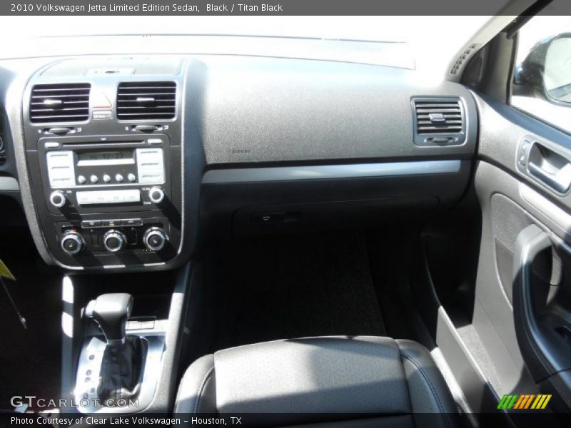 Black / Titan Black 2010 Volkswagen Jetta Limited Edition Sedan