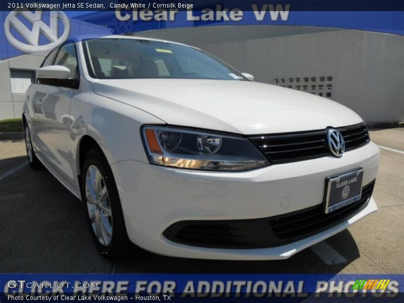 Candy White / Cornsilk Beige 2011 Volkswagen Jetta SE Sedan