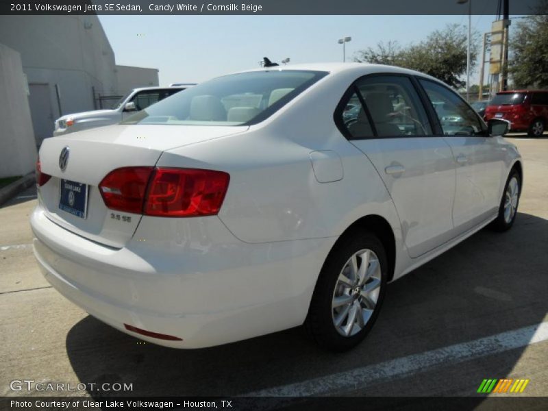 Candy White / Cornsilk Beige 2011 Volkswagen Jetta SE Sedan