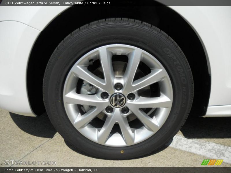 Candy White / Cornsilk Beige 2011 Volkswagen Jetta SE Sedan