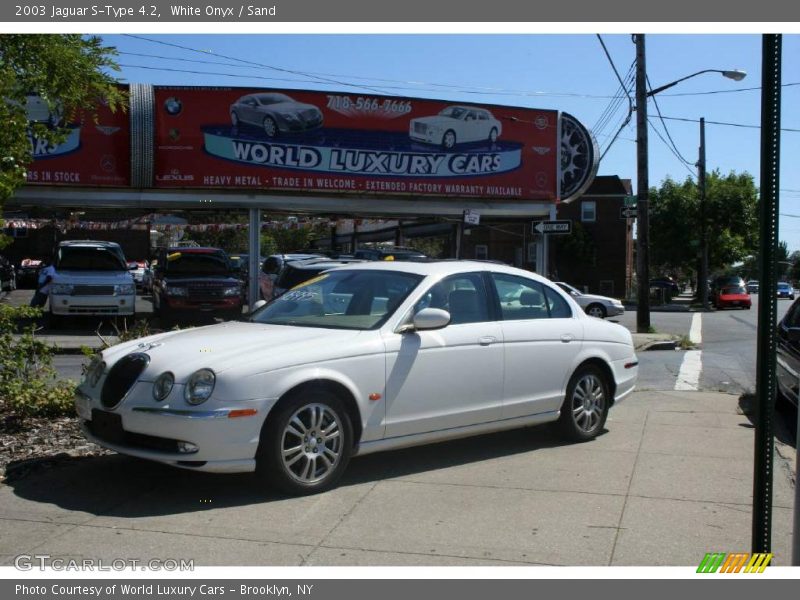 White Onyx / Sand 2003 Jaguar S-Type 4.2