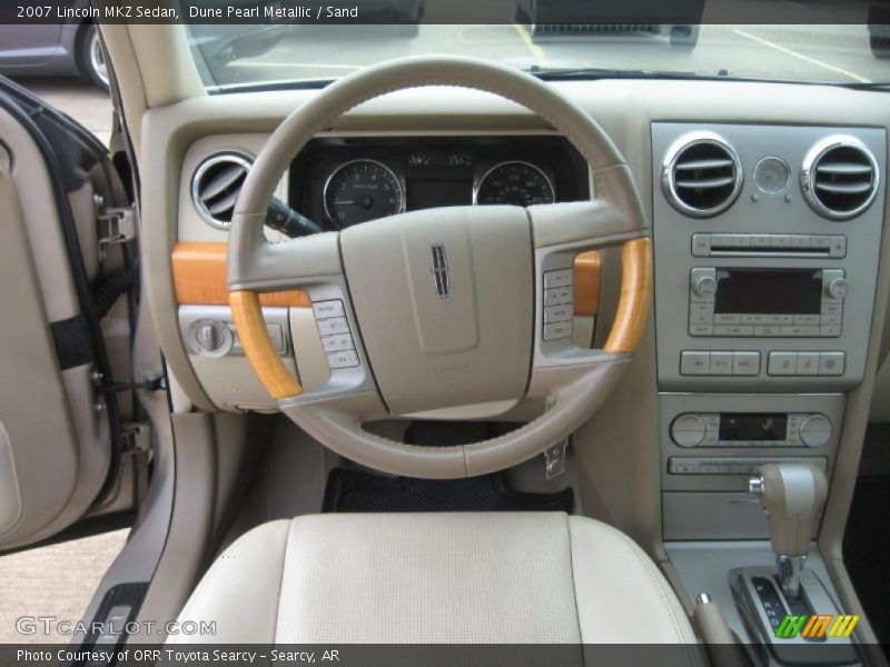Dune Pearl Metallic / Sand 2007 Lincoln MKZ Sedan