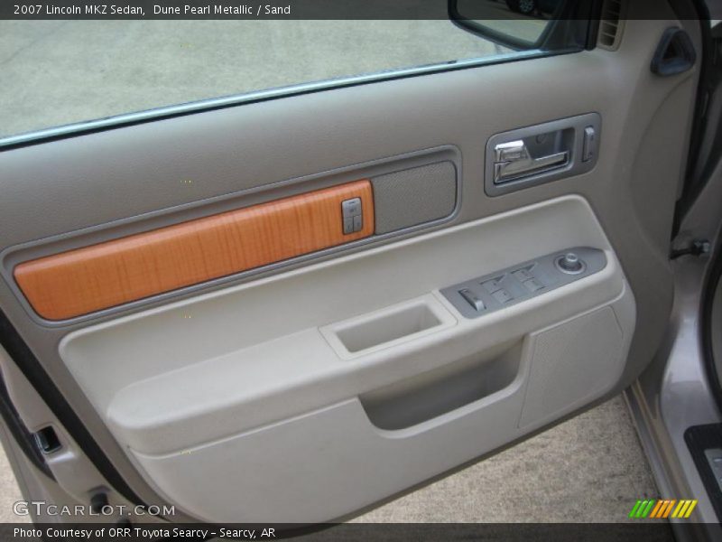 Dune Pearl Metallic / Sand 2007 Lincoln MKZ Sedan