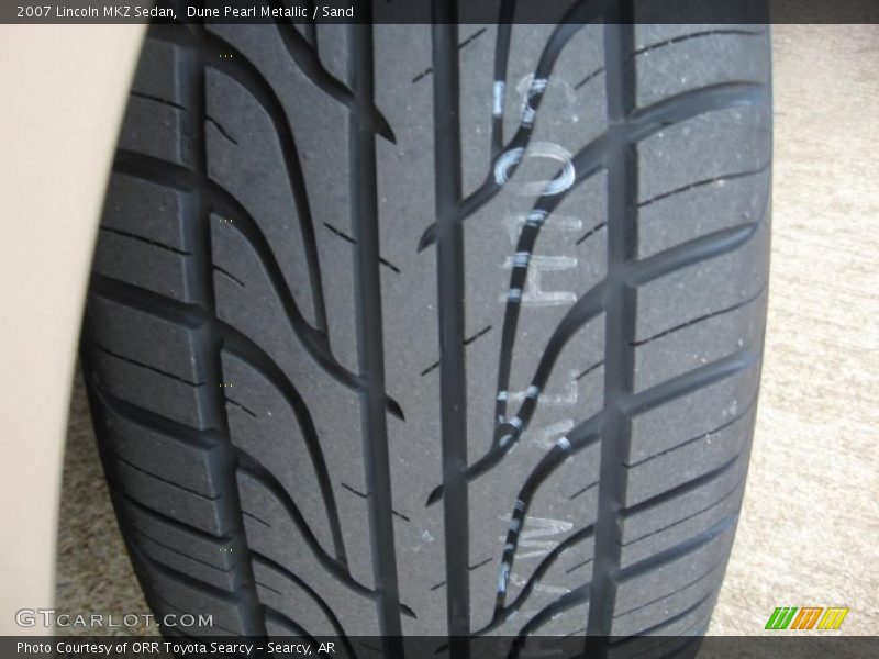 Dune Pearl Metallic / Sand 2007 Lincoln MKZ Sedan