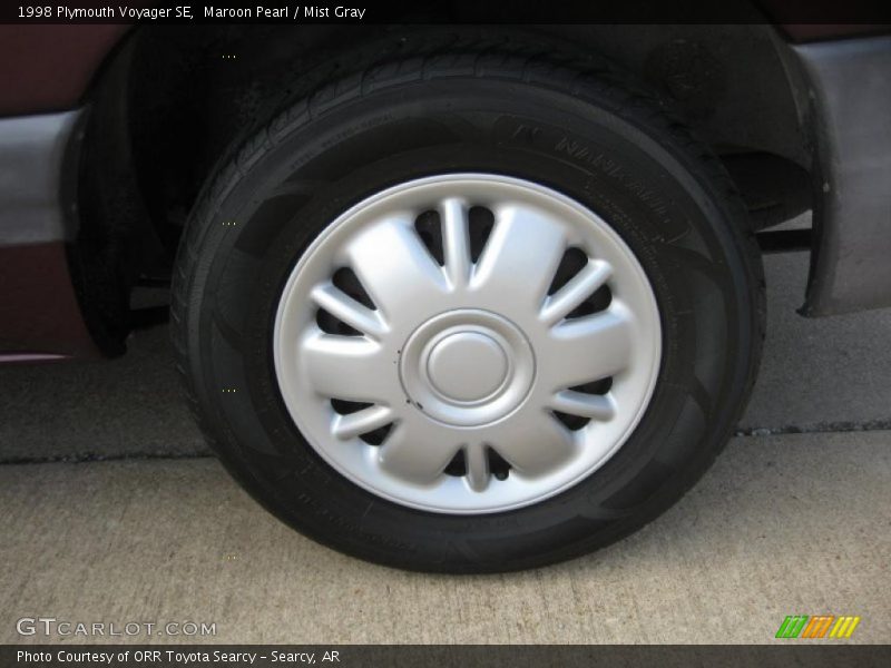 1998 Voyager SE Wheel