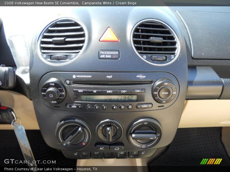 Campanella White / Cream Beige 2008 Volkswagen New Beetle SE Convertible