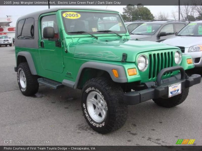 Electric Lime Green Pearl / Dark Slate Gray 2005 Jeep Wrangler Unlimited 4x4