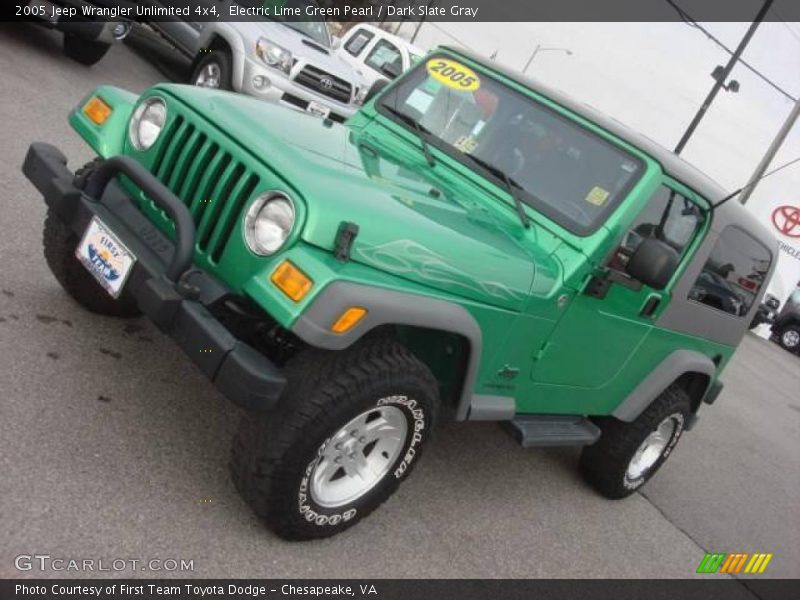 Electric Lime Green Pearl / Dark Slate Gray 2005 Jeep Wrangler Unlimited 4x4