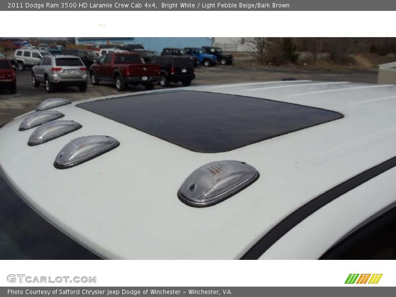 Bright White / Light Pebble Beige/Bark Brown 2011 Dodge Ram 3500 HD Laramie Crew Cab 4x4