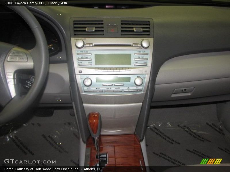 Black / Ash 2008 Toyota Camry XLE