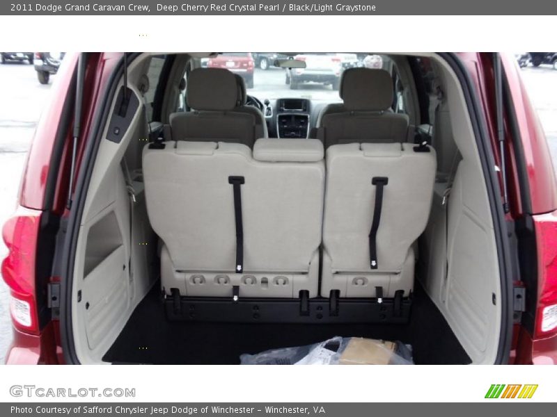  2011 Grand Caravan Crew Trunk