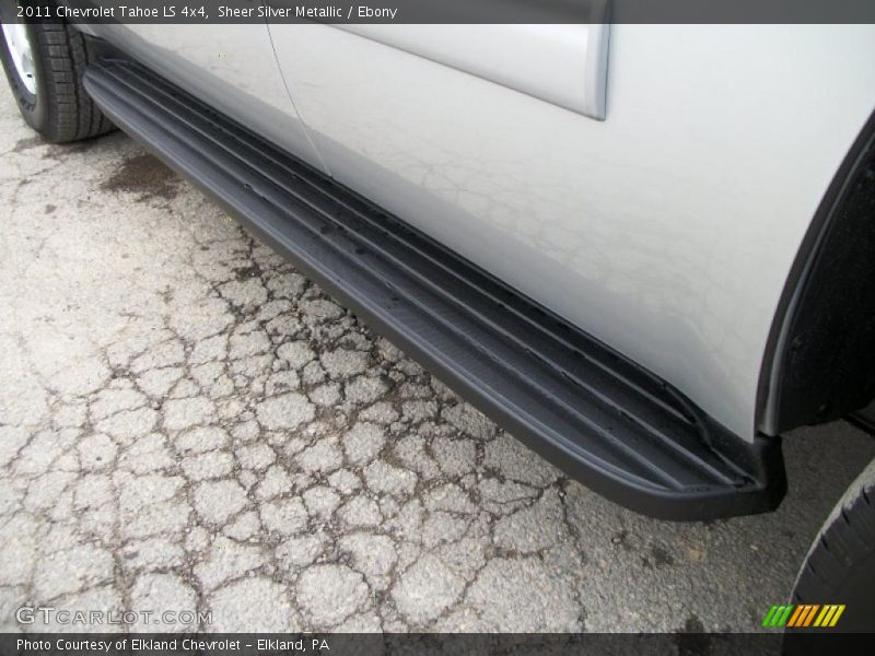 Sheer Silver Metallic / Ebony 2011 Chevrolet Tahoe LS 4x4