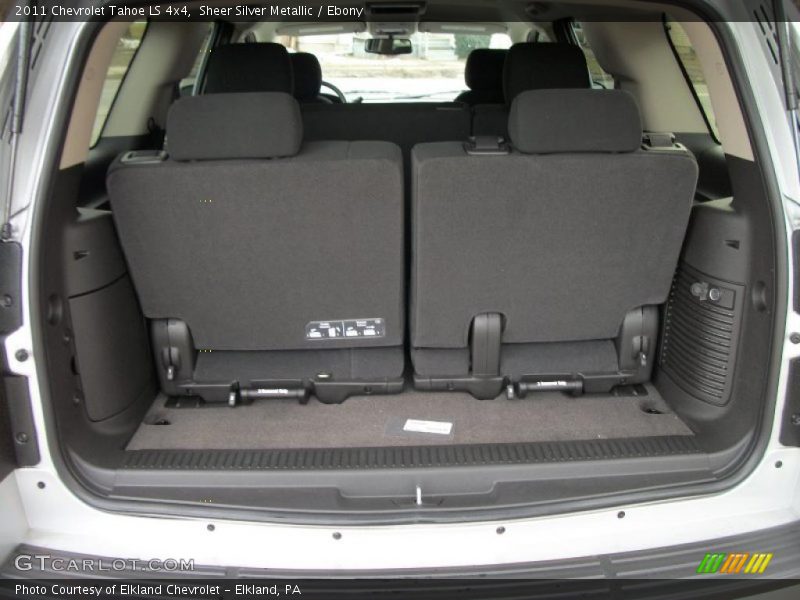  2011 Tahoe LS 4x4 Trunk