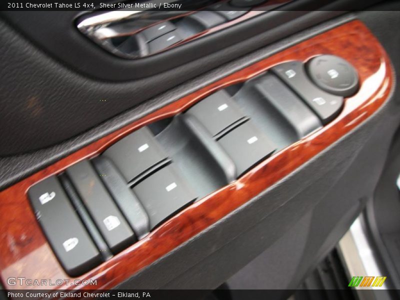 Sheer Silver Metallic / Ebony 2011 Chevrolet Tahoe LS 4x4