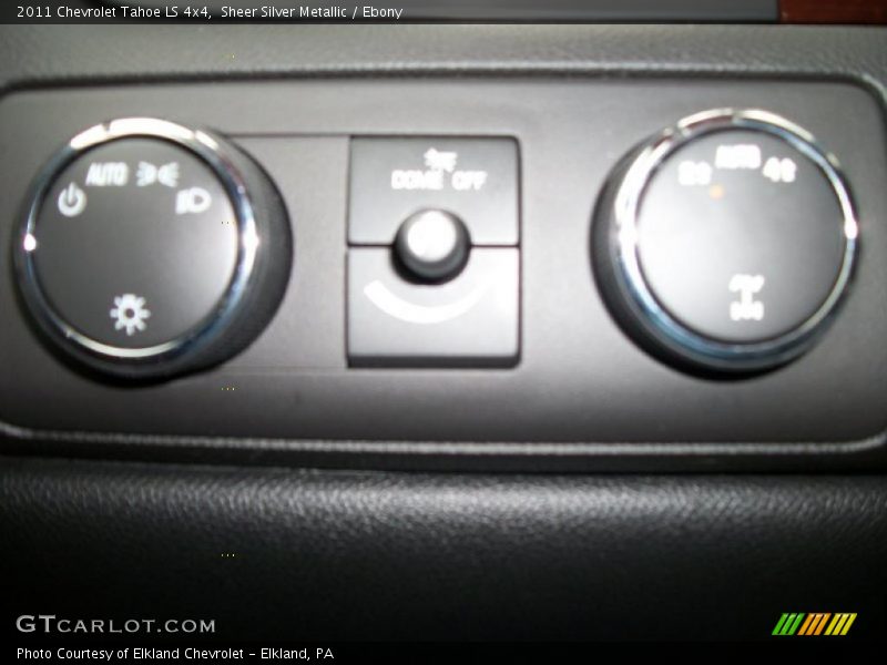Sheer Silver Metallic / Ebony 2011 Chevrolet Tahoe LS 4x4