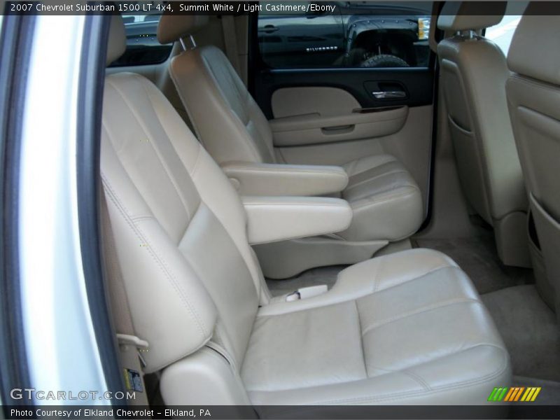 Summit White / Light Cashmere/Ebony 2007 Chevrolet Suburban 1500 LT 4x4