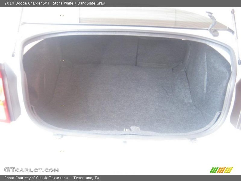 Stone White / Dark Slate Gray 2010 Dodge Charger SXT