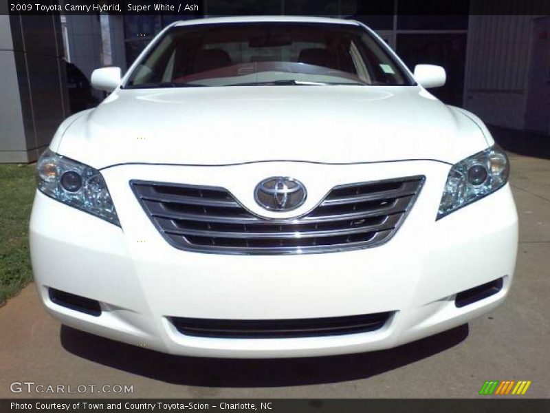 Super White / Ash 2009 Toyota Camry Hybrid