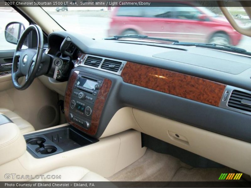 Summit White / Light Cashmere/Ebony 2007 Chevrolet Suburban 1500 LT 4x4
