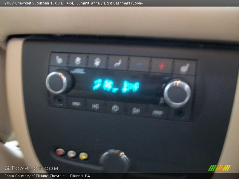 Summit White / Light Cashmere/Ebony 2007 Chevrolet Suburban 1500 LT 4x4