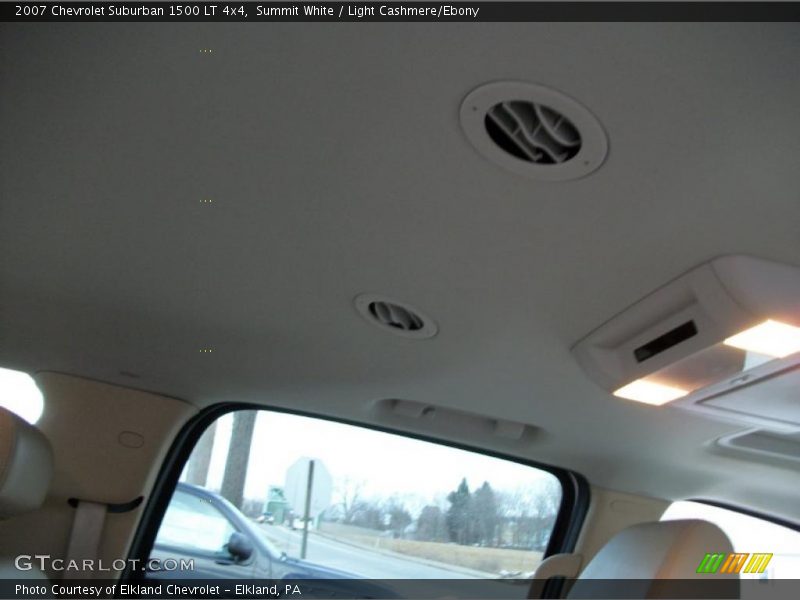 Summit White / Light Cashmere/Ebony 2007 Chevrolet Suburban 1500 LT 4x4