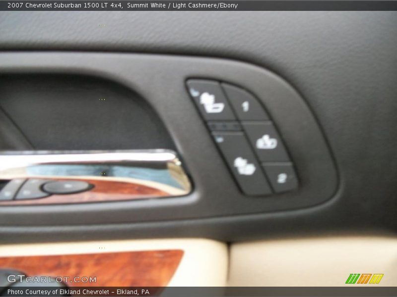 Summit White / Light Cashmere/Ebony 2007 Chevrolet Suburban 1500 LT 4x4