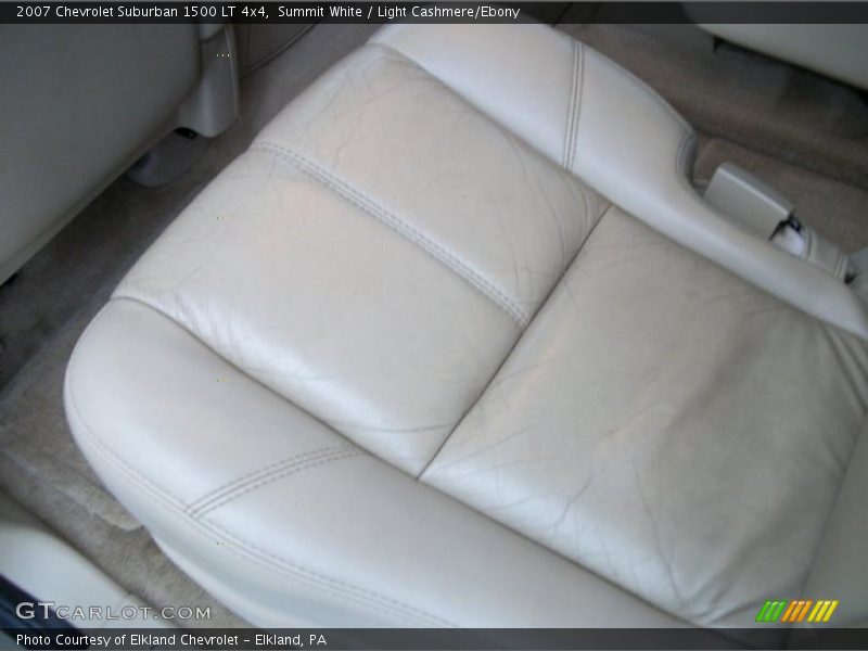 Summit White / Light Cashmere/Ebony 2007 Chevrolet Suburban 1500 LT 4x4
