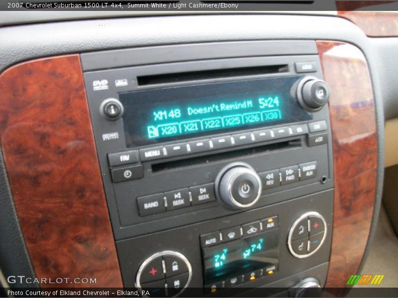 Summit White / Light Cashmere/Ebony 2007 Chevrolet Suburban 1500 LT 4x4