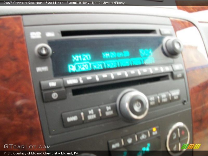 Summit White / Light Cashmere/Ebony 2007 Chevrolet Suburban 1500 LT 4x4