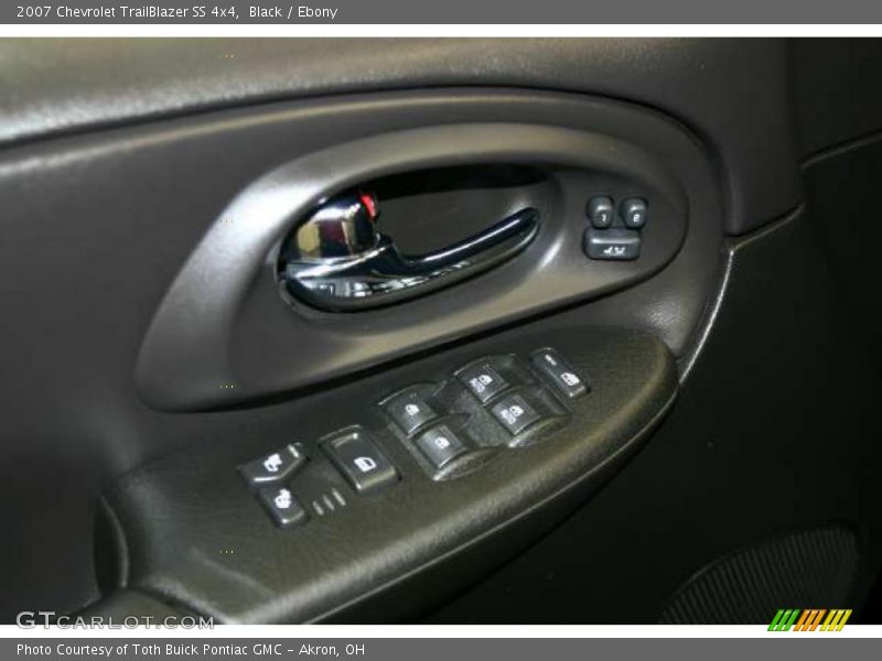 Black / Ebony 2007 Chevrolet TrailBlazer SS 4x4