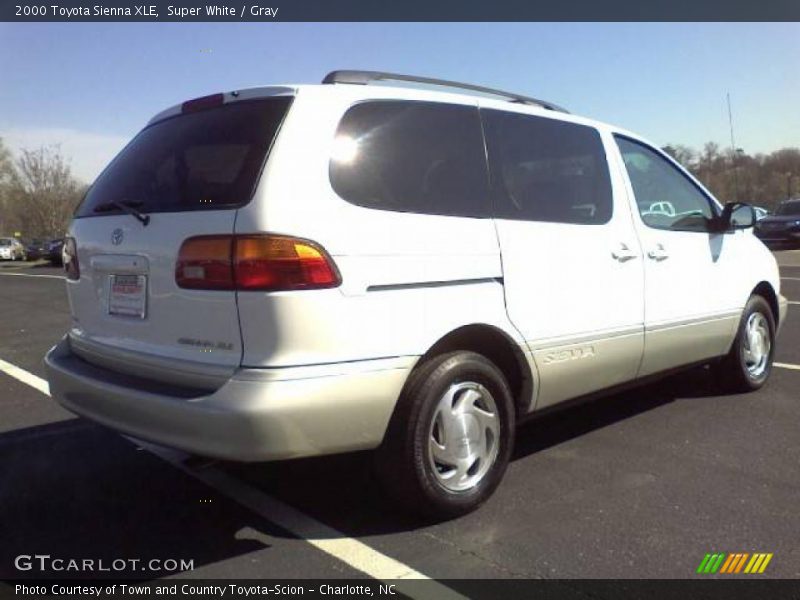 Super White / Gray 2000 Toyota Sienna XLE